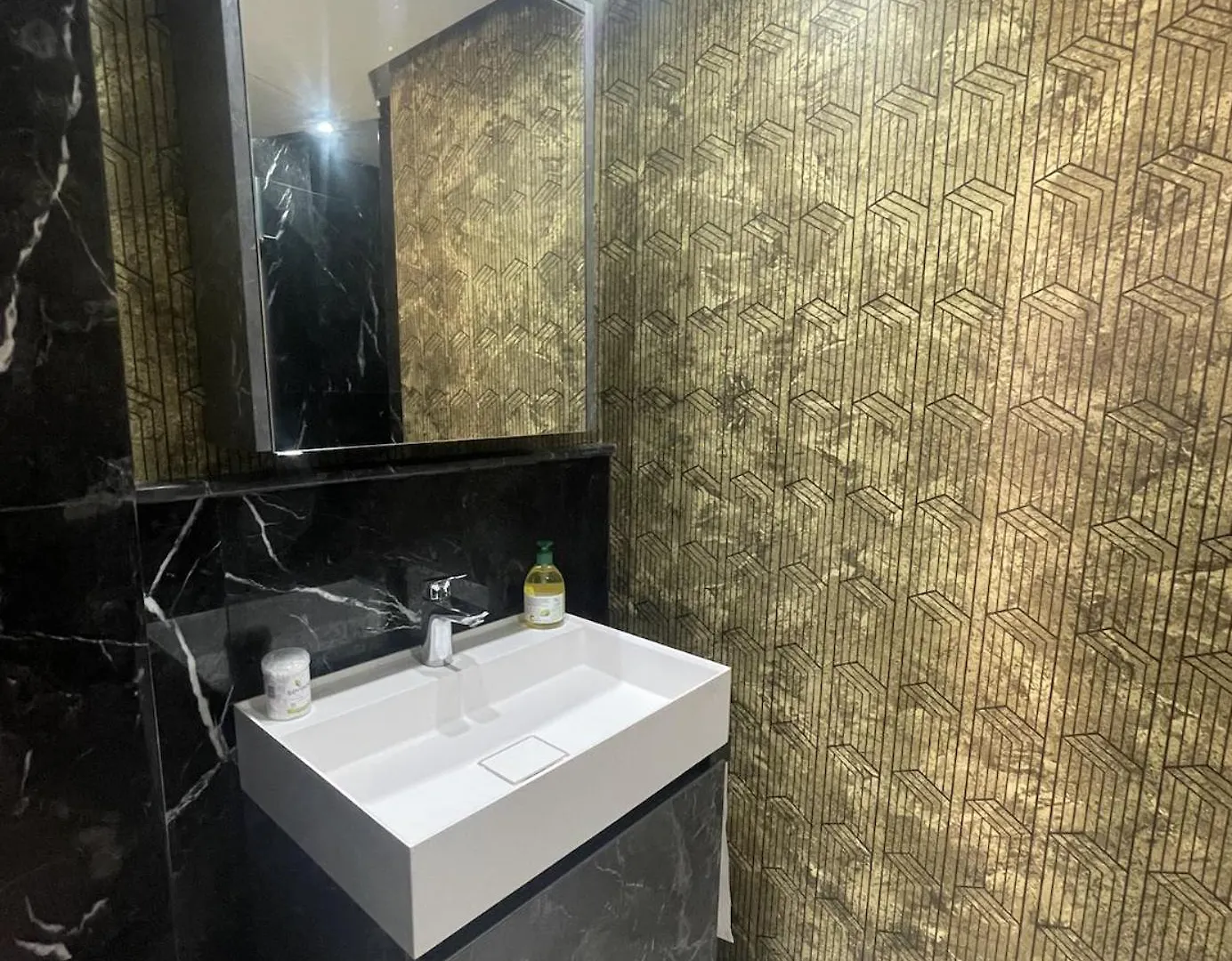 Luxueux 2 Pieces Residence Familiale Avec Piscine Centre Ville Marrakesh Apartment