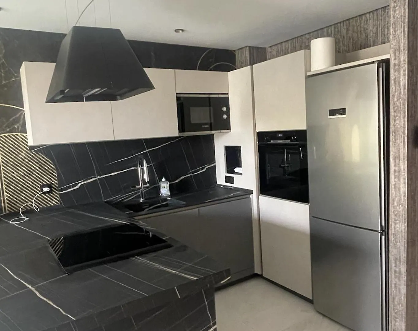 Apartment Luxueux 2 Pieces Residence Familiale Avec Piscine Centre Ville Marrakesh